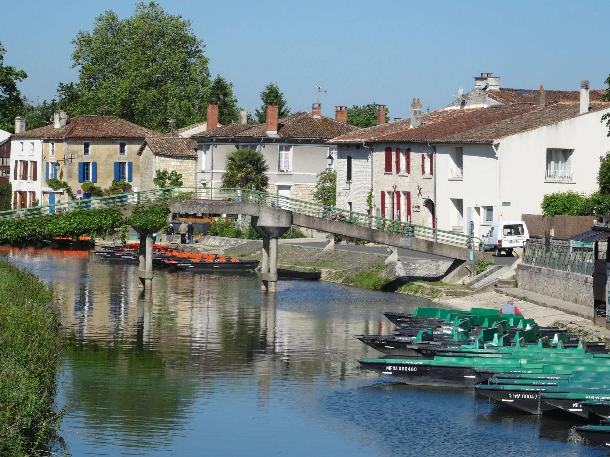 Hotel Au Marais Coulon Dış mekan fotoğraf