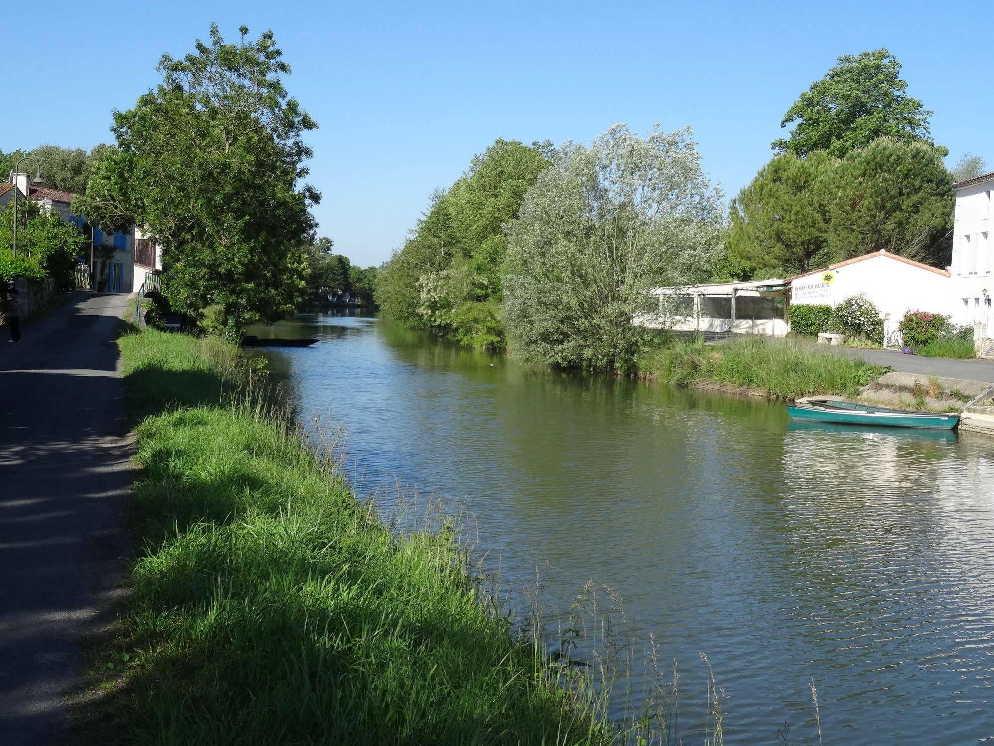 Hotel Au Marais Coulon Dış mekan fotoğraf